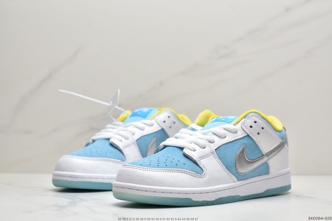 380 SB板鞋 蓝白色 网格  Nike SB Dunk LowFTC Skateboarding 带来全新联名鞋款 DH7687-400