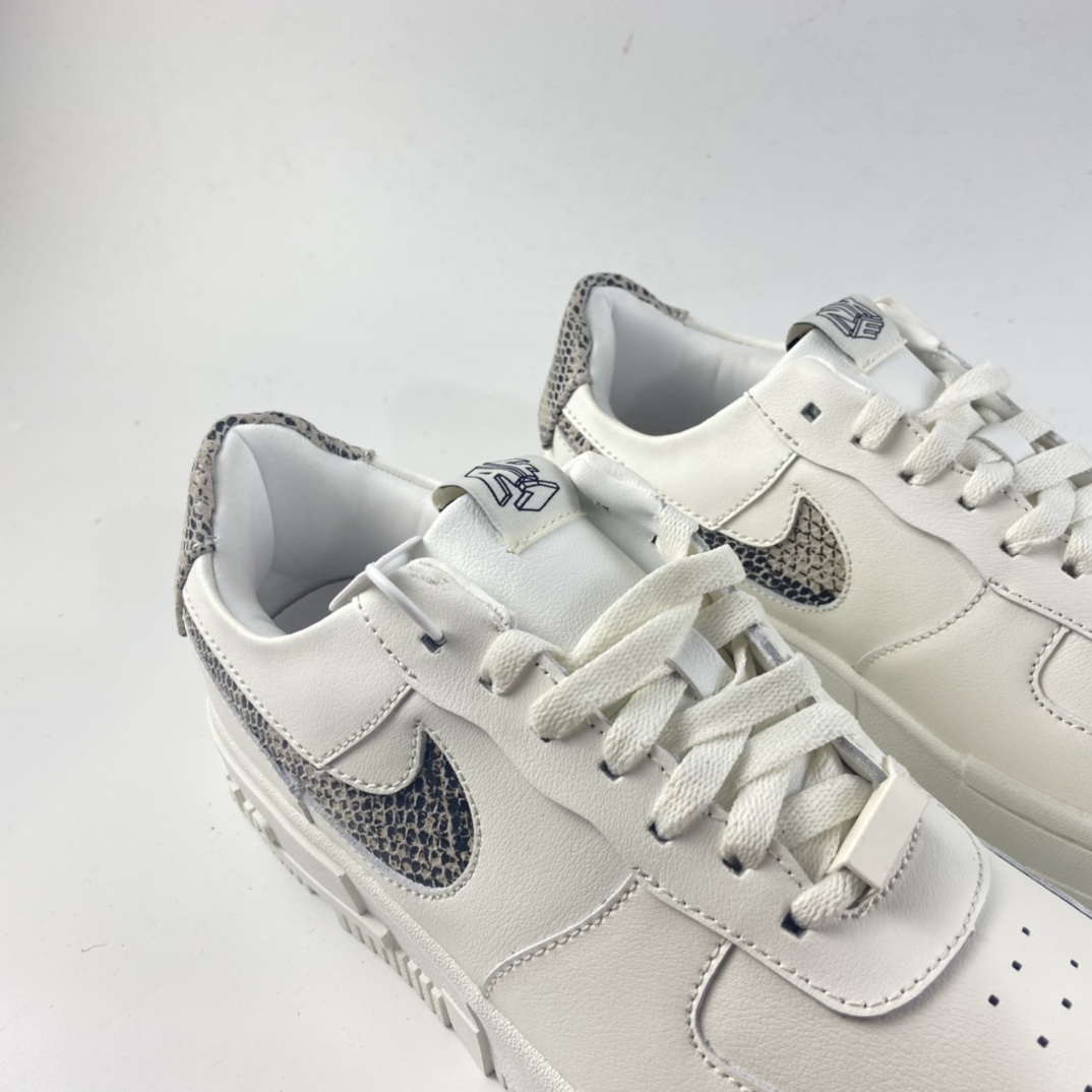 P200 Nk Air Force 1 空军一号低帮运动休闲板鞋 CV8481-101