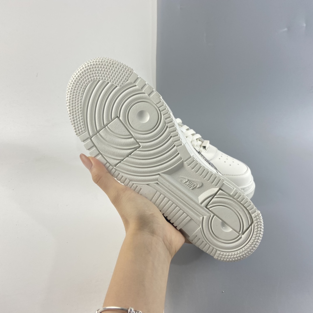 P200 Nk Air Force 1 空军一号低帮运动休闲板鞋 CV8481-101