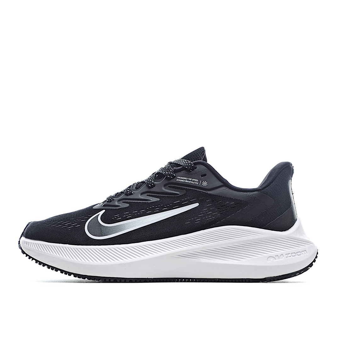 G0 Nike Air Zoom Winflo W7代 网面透气 训练跑步鞋 采用了后掌气垫（Air-Zoom的设计，升级中底为Cushlon ST，材质上更显得轻盈透气，耐磨性提高同时也使运动鞋在穿着的时候灵活度也得以提升。