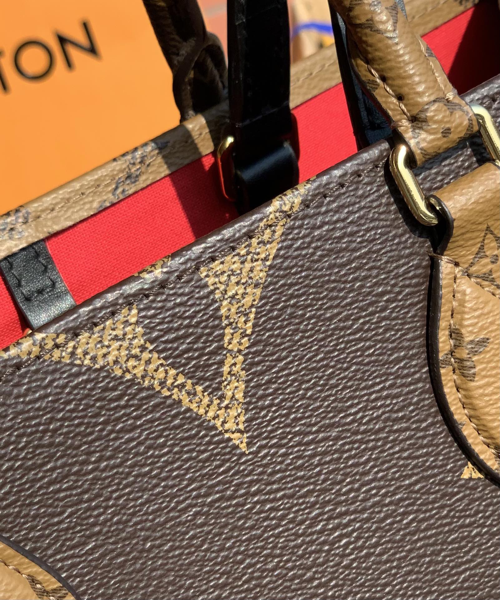 🌼 m45321中号尺寸34*26*13㎝ 爆款力荐！正宗国外渠道Onthego 小号皮肩带手袋，官网称