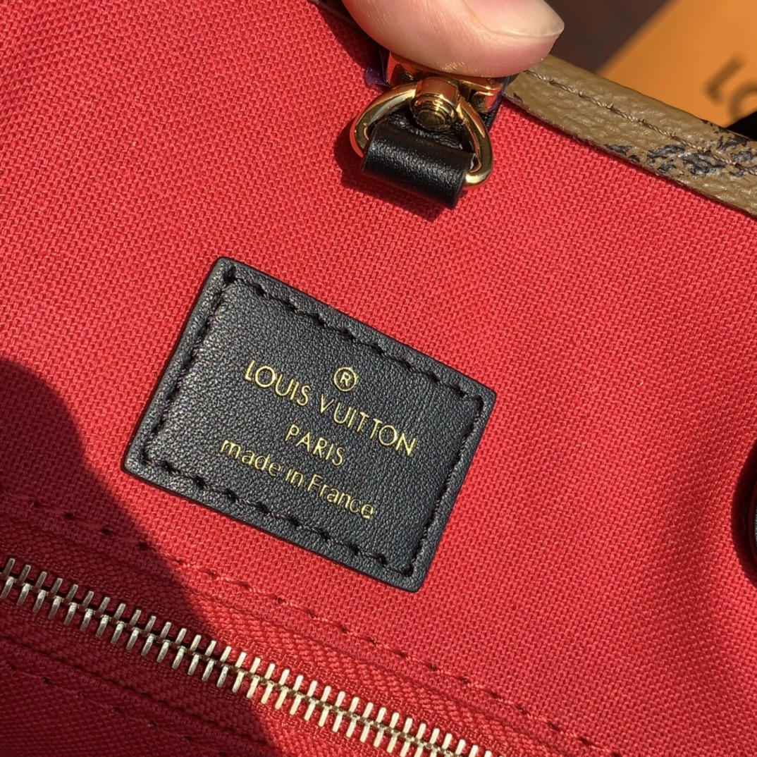 🌼 m45321中号尺寸34*26*13㎝ 爆款力荐！正宗国外渠道Onthego 小号皮肩带手袋，官网称