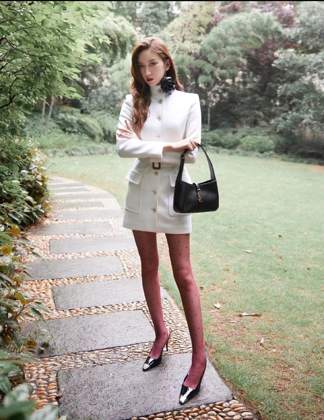 Saint laurent Ysl LE 5 À 7 平纹腋下包 657228黑色