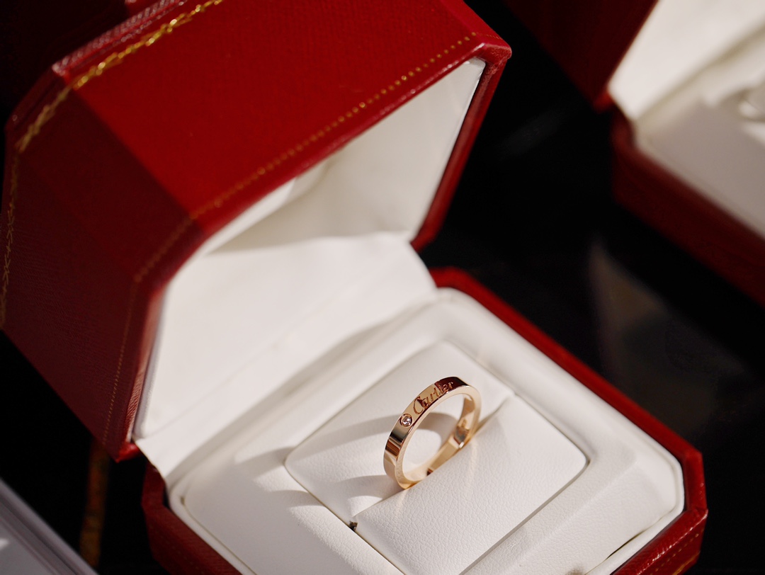 rtier Signature Ring, compared to the LOVE series, this signature ring - Jewelry 7