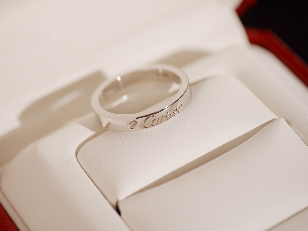 rtier Signature Ring, compared to the LOVE series, this signature ring - Jewelry 5