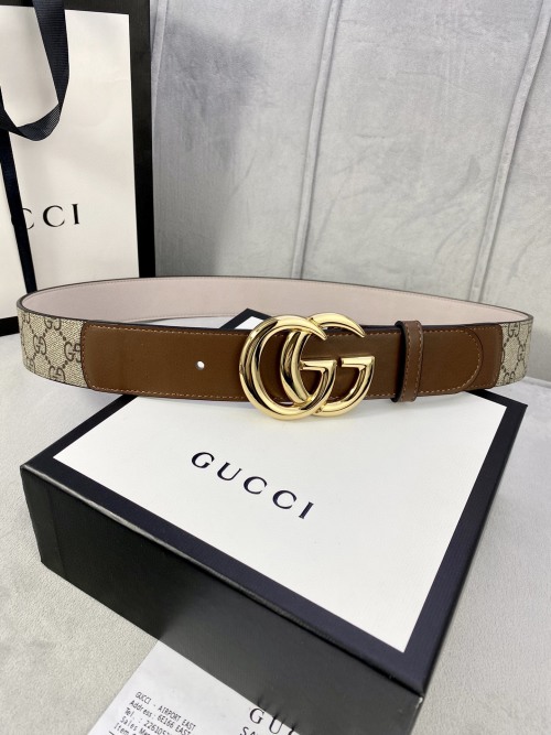 Gucci GG Supreme Belt, 4.0cm Width, Beige/Ebony with Black Leather 1 Gucci GG Supreme Belt, 4.0cm Width, Beige/Ebony with Black Leather