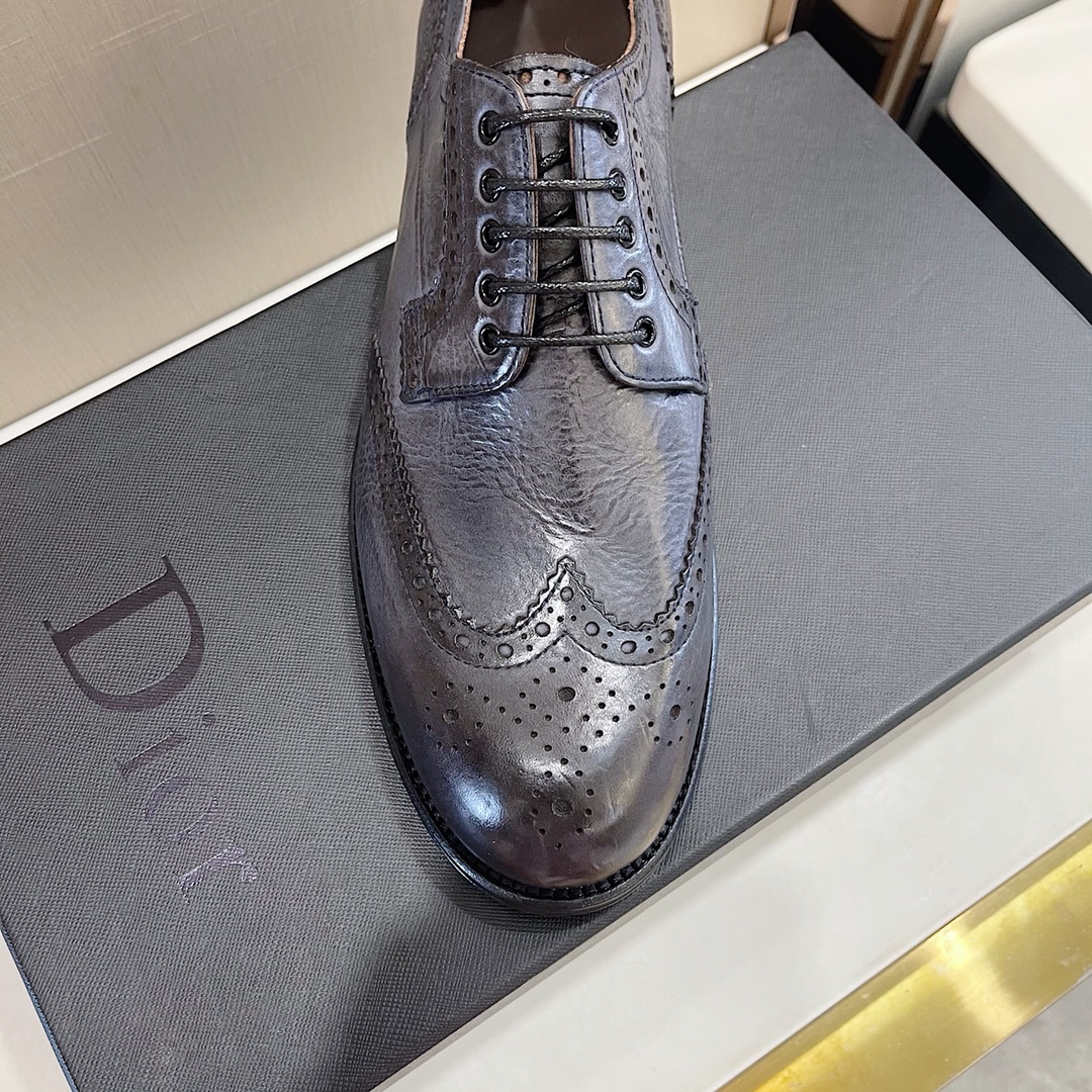 Dior Style Leather Men's Shoes style reference detail image 7 from source 782368