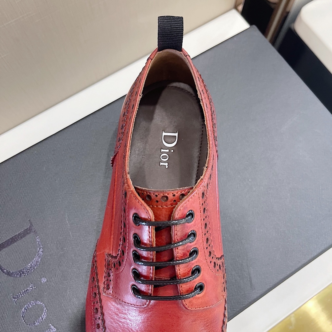 Dior Style Leather Men's Shoes style reference detail image 7 from source 782365