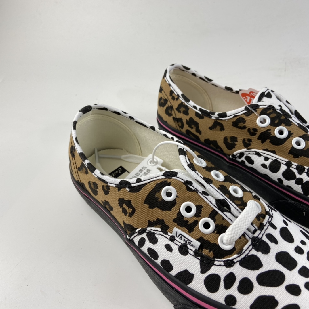 P150  Vans Authentic万斯豹纹定制爆款 VN0A4BV5VBR