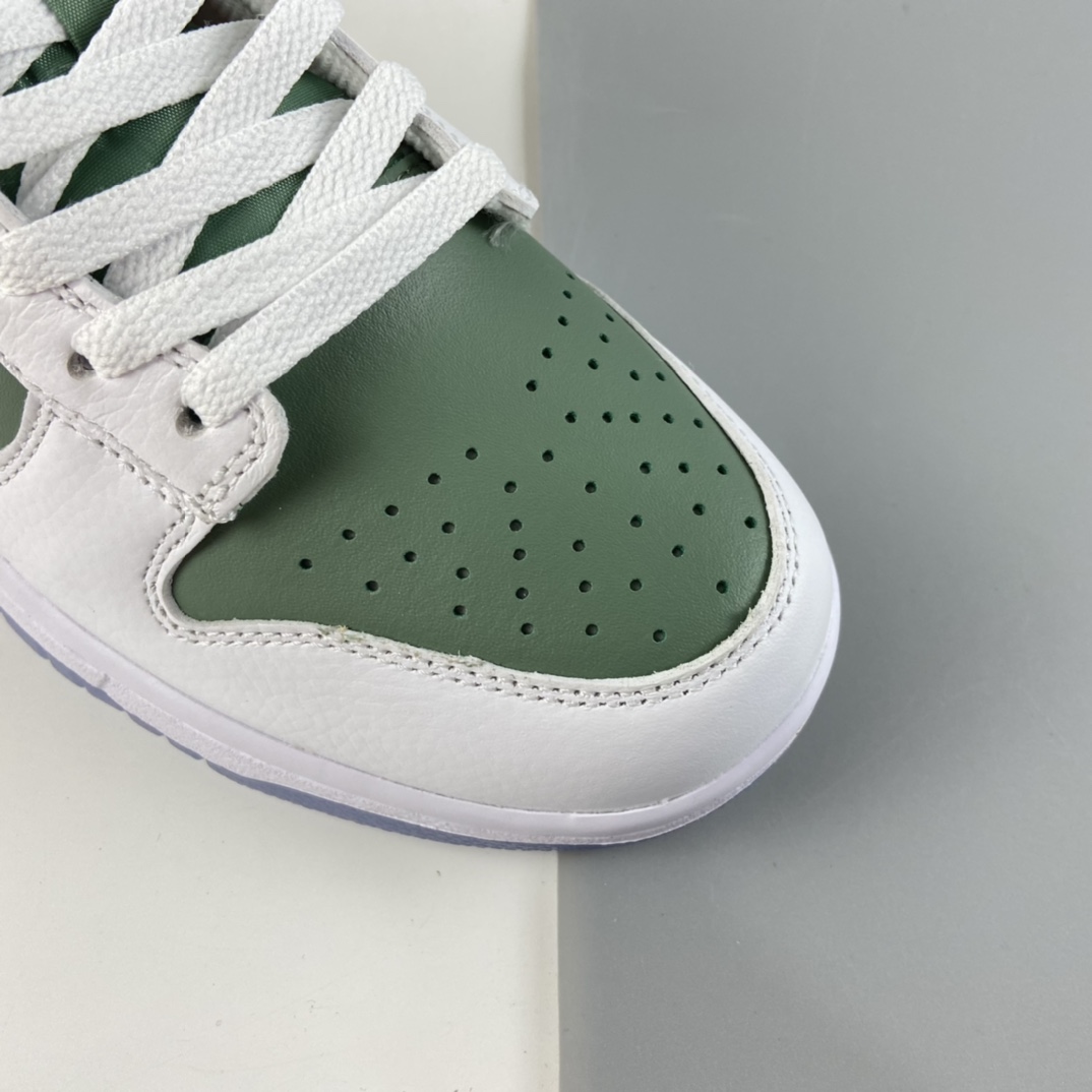 P380 Nike Dunk Low ”NY vs NY” 纽约街头篮球 联名配色 白绿橙 时尚休闲板鞋 DN2489-300-莆田鞋,莆田鞋货源,高仿鞋,高仿鞋货源,安福档口,莆田高仿鞋,莆田鞋批发,高仿鞋批发,莆田高仿运动鞋,高仿运动鞋,莆田运动鞋 P380 Nike Dunk Low ”NY vs NY” 纽约街头篮球 联名配色 白绿橙 时尚休闲板鞋 DN2489-300