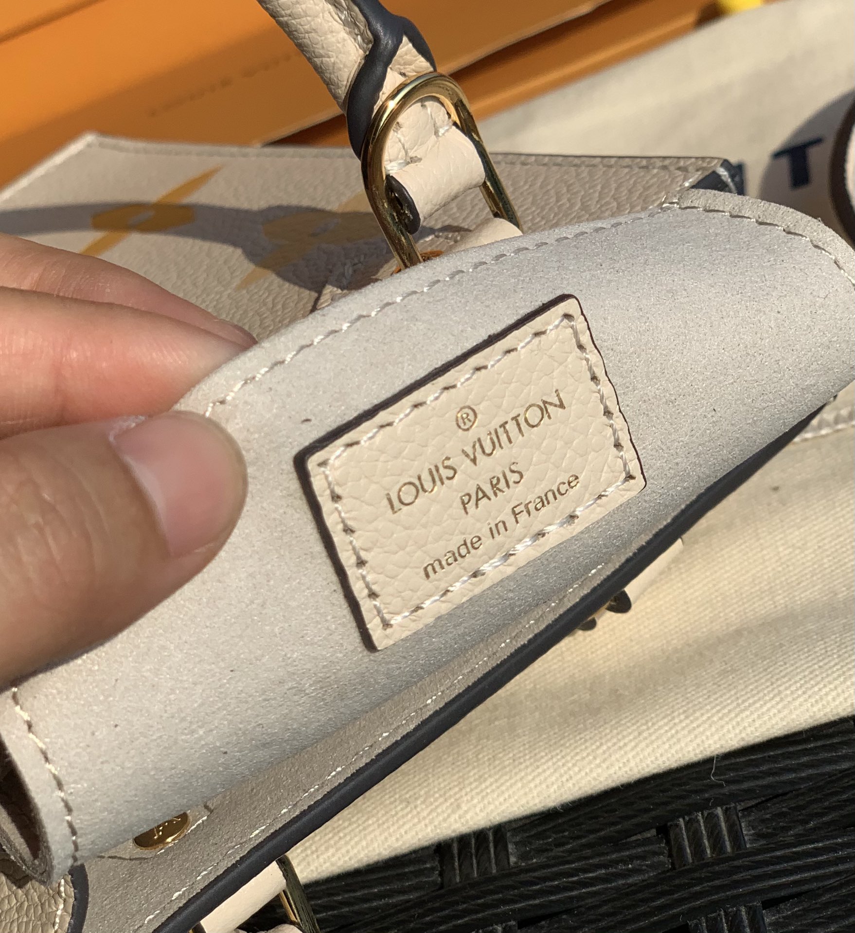 🌼 m80449尺寸14-17-5cm 2021年最新爆款🌼Petit Sac 🌼Plat M80449