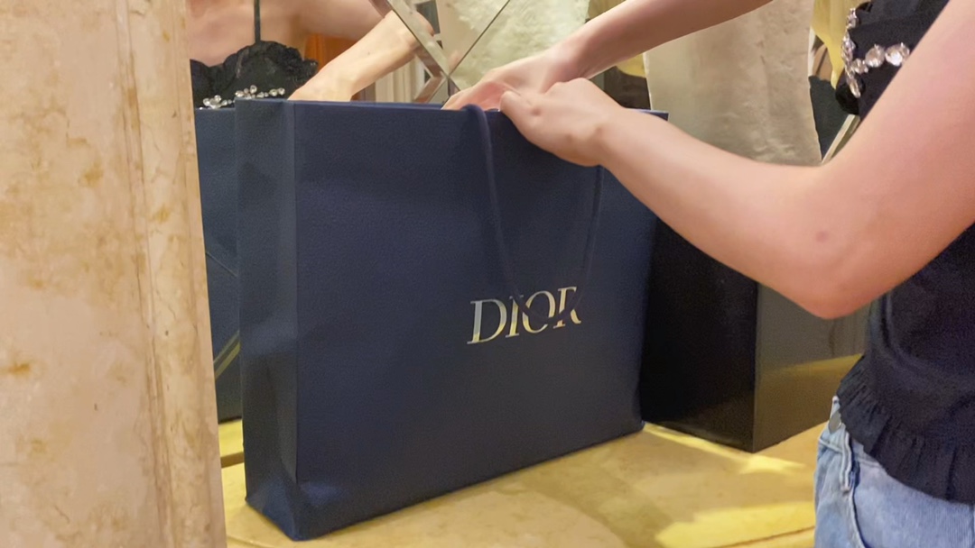 Dior Schoenen Teenslippers Zwart Wit Goud hardware