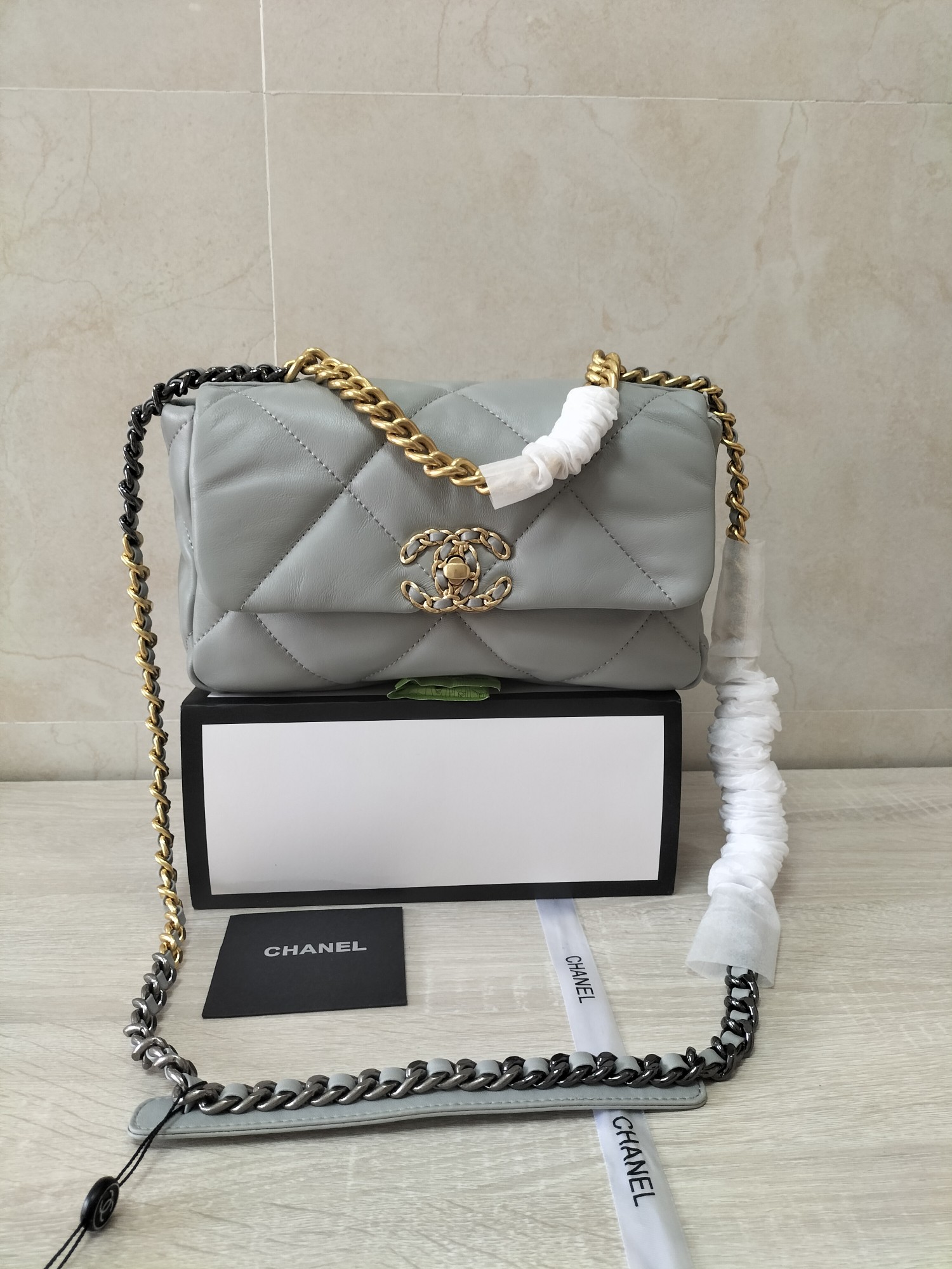 Yupoo Gucci Bags Watches Nike Clothing Jordan Yeezy Balenciaga Shoes
