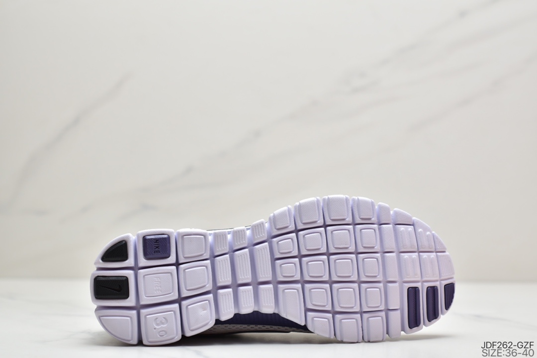 125 耐克Nike FREE 3.0超轻网面透气慢跑鞋耐克赤足3.0超轻网面透气慢跑鞋 354749-004