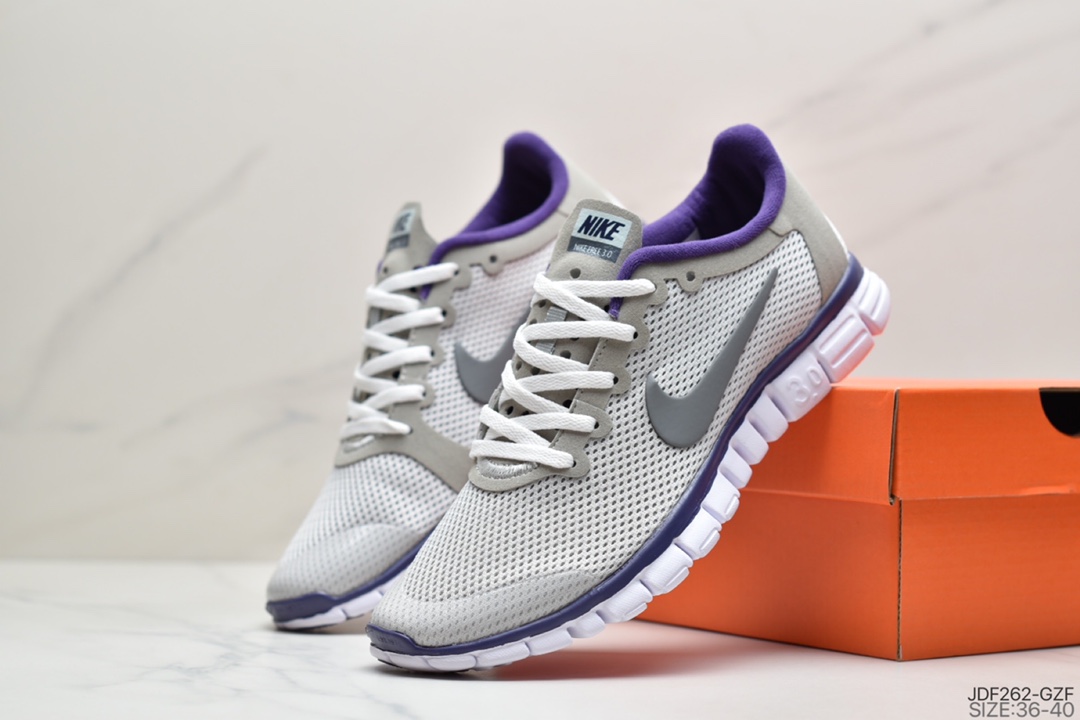 125 耐克Nike FREE 3.0超轻网面透气慢跑鞋耐克赤足3.0超轻网面透气慢跑鞋 354749-004