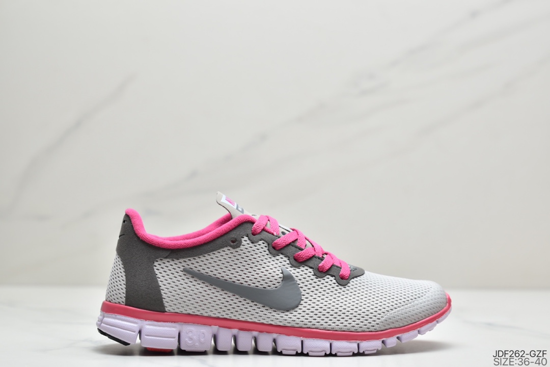 125 耐克Nike FREE 3.0超轻网面透气慢跑鞋耐克赤足3.0超轻网面透气慢跑鞋 354749-004