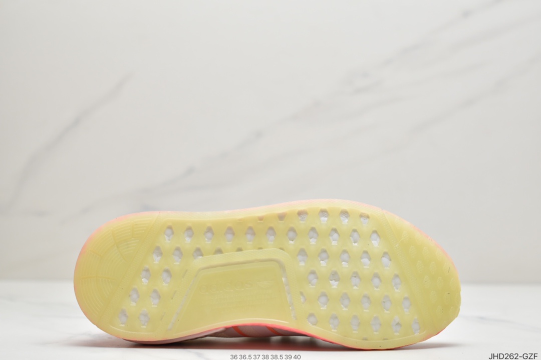 190 阿迪达斯Adidas NMD R1系列 原盒原标  FV8730