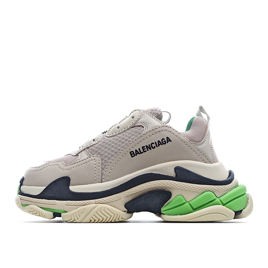 J5 公司级原盒Balenciaga  Triple S 巴黎世家老爹鞋 1.0八层底 突破不可能 首发原底八层组合巴黎世家 不做任何对比 眼见为实 组合细节最接近原版原底八层组合 首家实现原档电绣同步公司 字体对位不连线 TPU原模亮底 透气孔厚度均匀 完美公司玩家 艺术家 欢迎细节鉴赏配套布袋、鞋带、合格证齐全