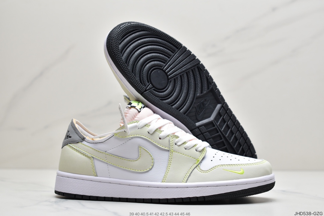 190 耐克Nike Air Jordan 1 Low OG”Ghost Green”AJ1乔丹一代经典低帮文化百搭休闲运动篮球鞋“白绿幽灵绿”DM7837-103