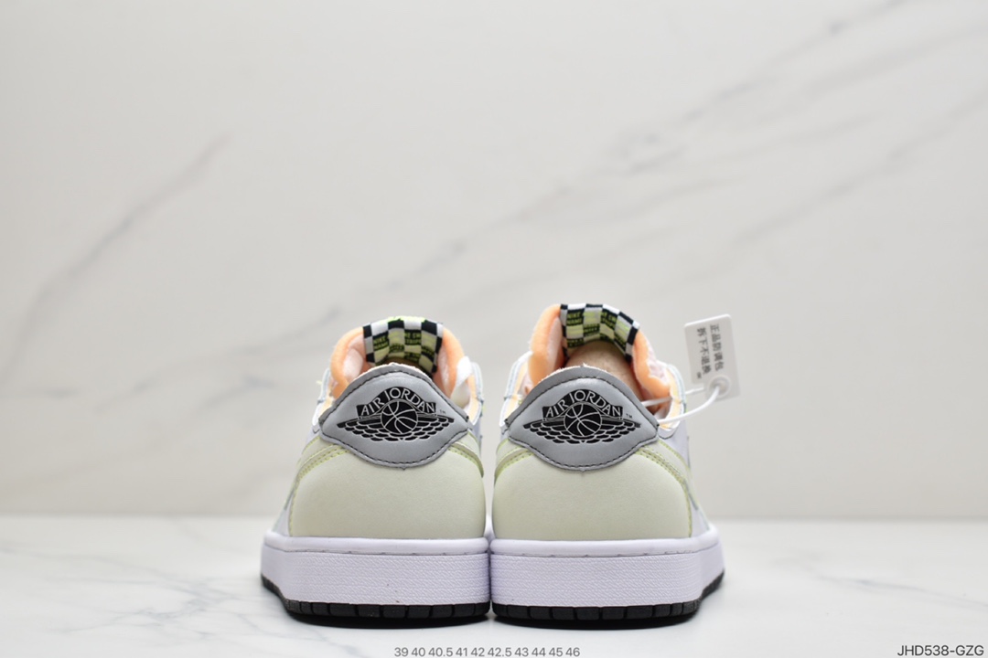 190 耐克Nike Air Jordan 1 Low OG”Ghost Green”AJ1乔丹一代经典低帮文化百搭休闲运动篮球鞋“白绿幽灵绿”DM7837-103