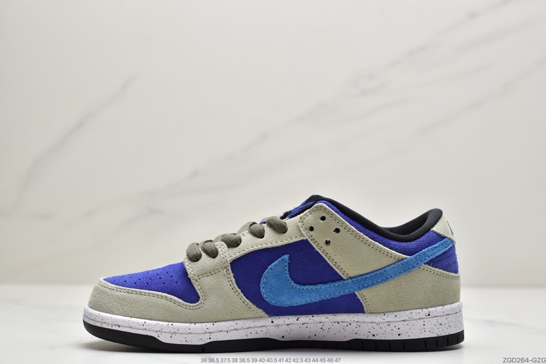 290 SB Dunk Low “Celadon” 整双鞋以卡其色搭配紫色和蓝色呈现鞋身 BQ6817-301