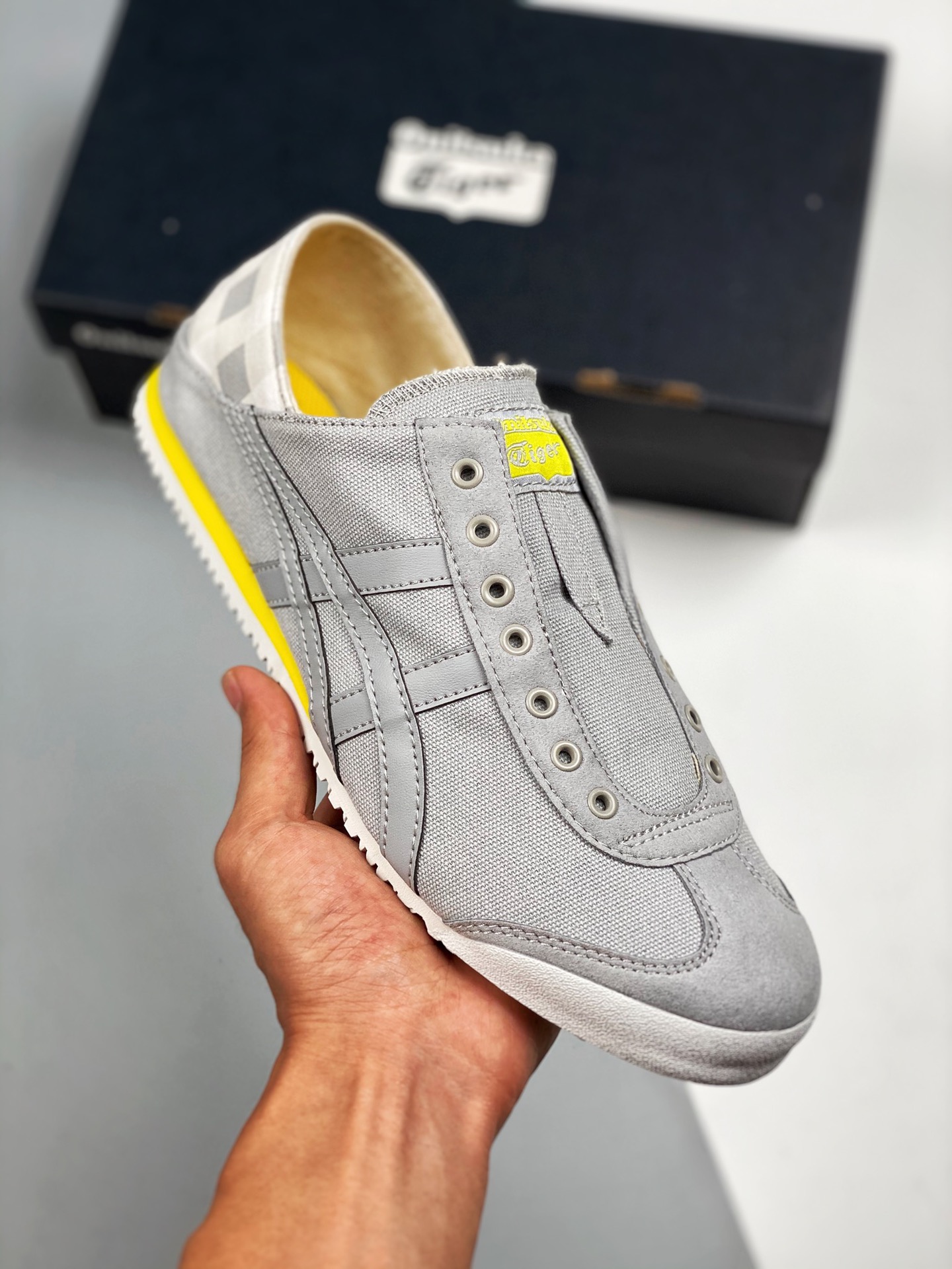 Asics Onitsuka Tiger, zapatos de lona casuales con cordones #Lona original con cordones, colgante original de cuatro et…