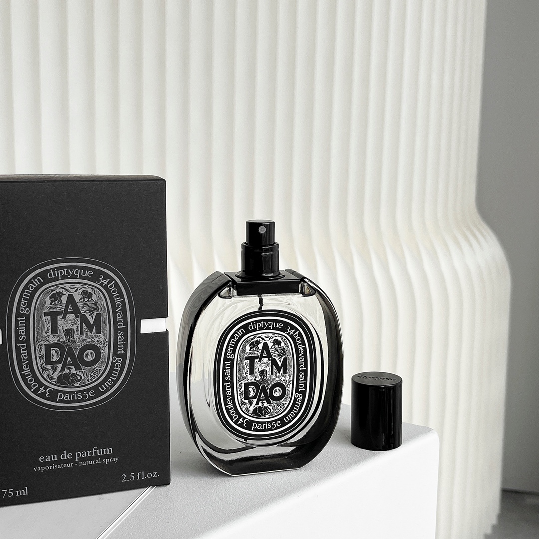 Roger Vivier Haute Couture Artisanal Perfumery Haute Fragrance Scent 3