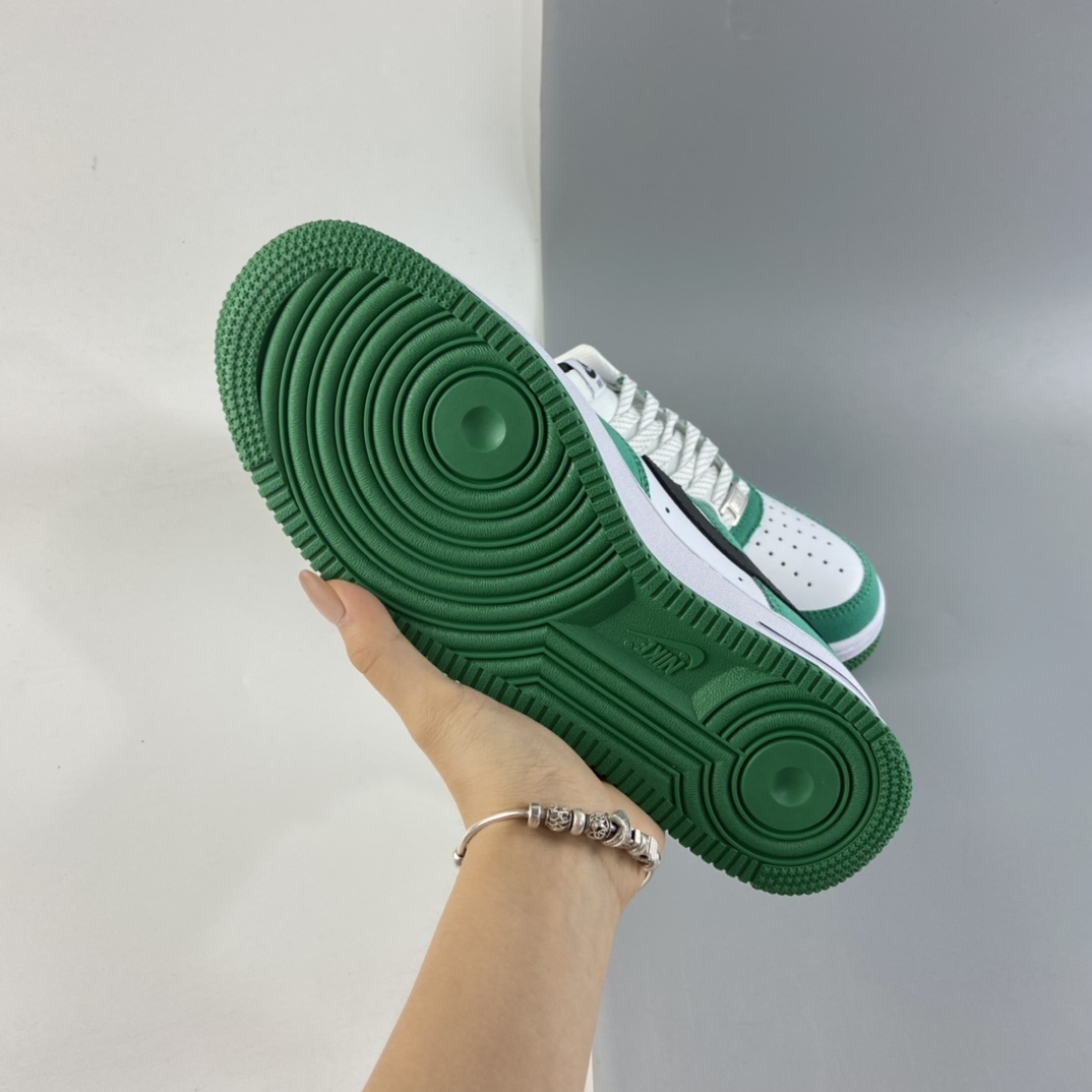 P220 Nk Air Force 1’07 空军一号帆皮拼接低帮休闲板鞋 315122-105
