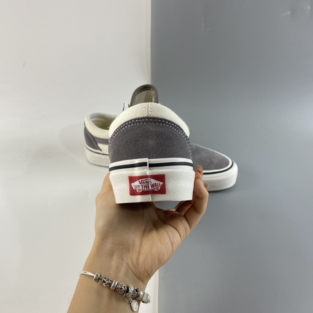 P150 Vans Old Skool 范斯官方灰白拼色侧边条纹低帮板鞋运动鞋 VNOA3WKT4OP