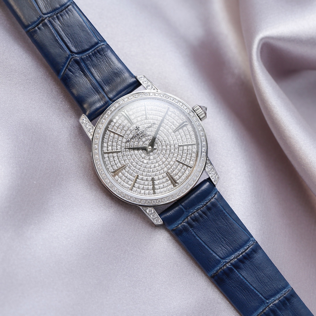 NO:726501,Vacheron Constantin Full Diamonds - Ultra-thin Series - Vacheron Constantin is specially created for goddesses, luxurious and fashionable, using imported 316 steel case, with original imported movement (0 repairs), natural sapphire glass mirror, diameter 33mm, ultra-thin craftsmanship 8mm, super waterproof 30 meters, bamboo pattern imported calfskin strap, the quality is the same as the actual shooting!  ,,vacheron,cowhide19860909江诗丹顿满钻-传袭超薄系列-Vacheron Constantin专为女神打造的,奢华时尚,采用进口316钢表壳,搭配原装进口机芯（0返修）,天然蓝宝石玻璃镜面,直径33mm,超薄工艺8mm,超强防水30米,竹节纹进口小牛皮表带实物拍摄品质如一！,,vacheron,cowhide,Watch
