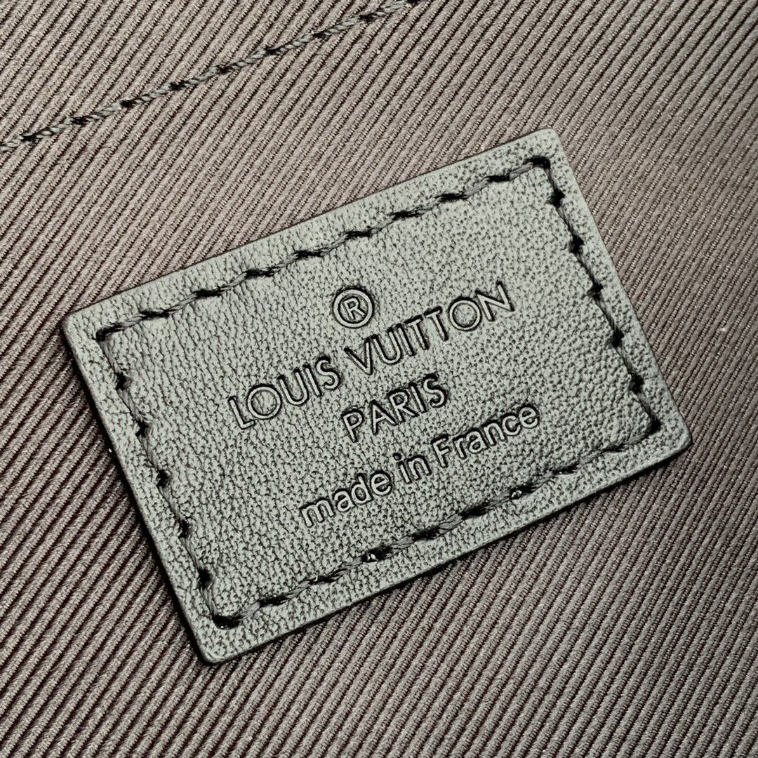 M45806 Louis Vuitton Monogram Macassar S Lock Messenger