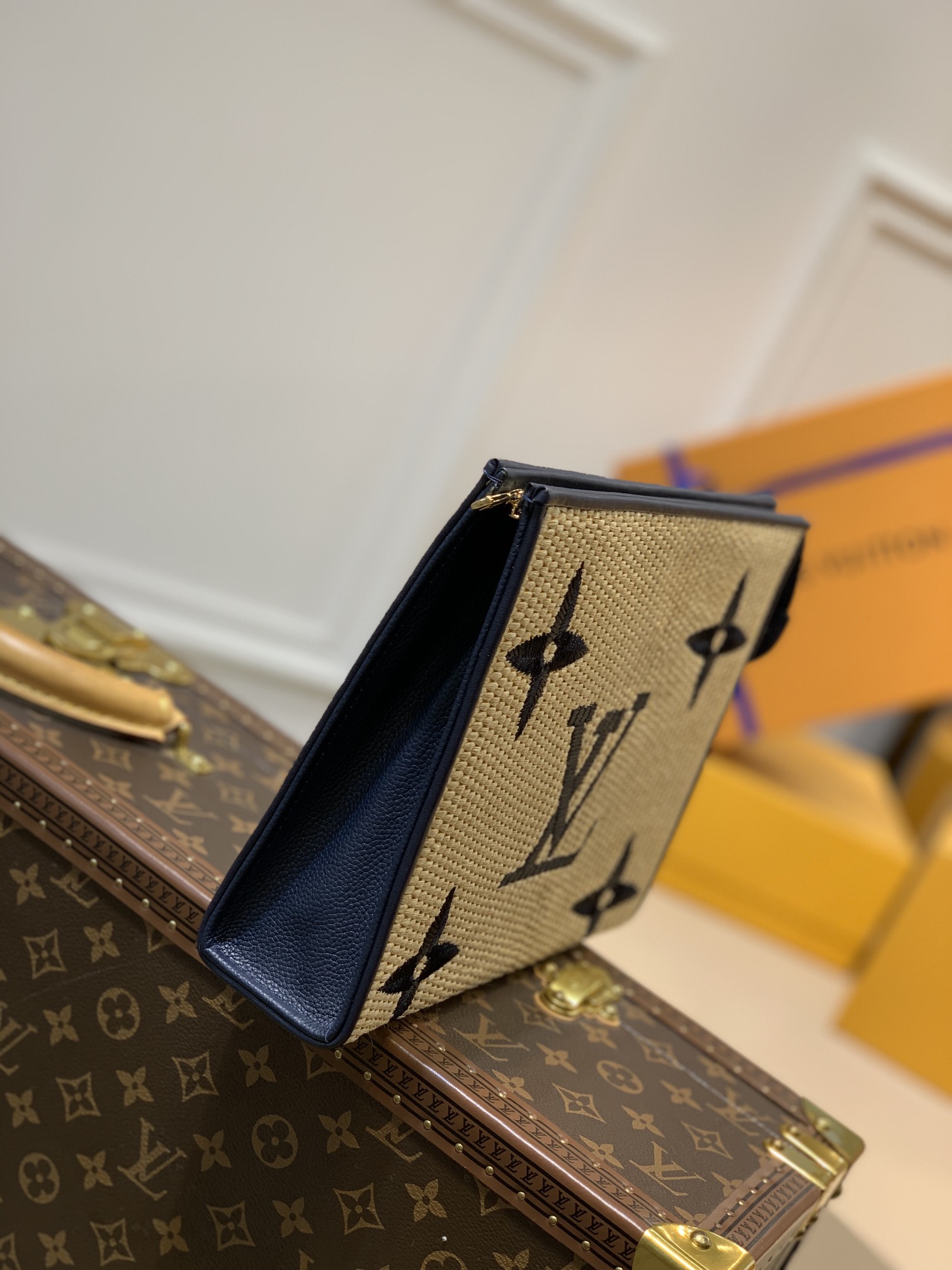 Louis Vuitton LV 盥洗袋 M80352