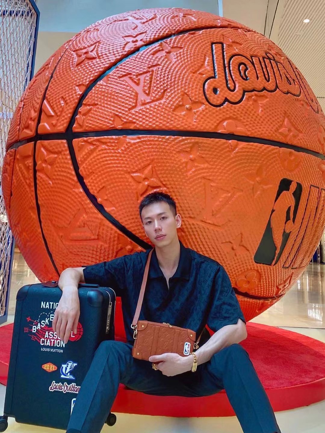 NO:397582,M80549 upper body picture, LV [original skin], louis vuitton19860909M80549 上身图,LV【原厂皮】,louis vuitton,Bag