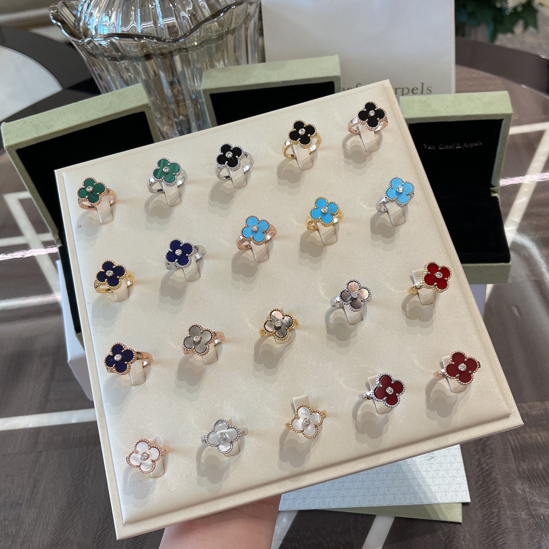 VCA Ring