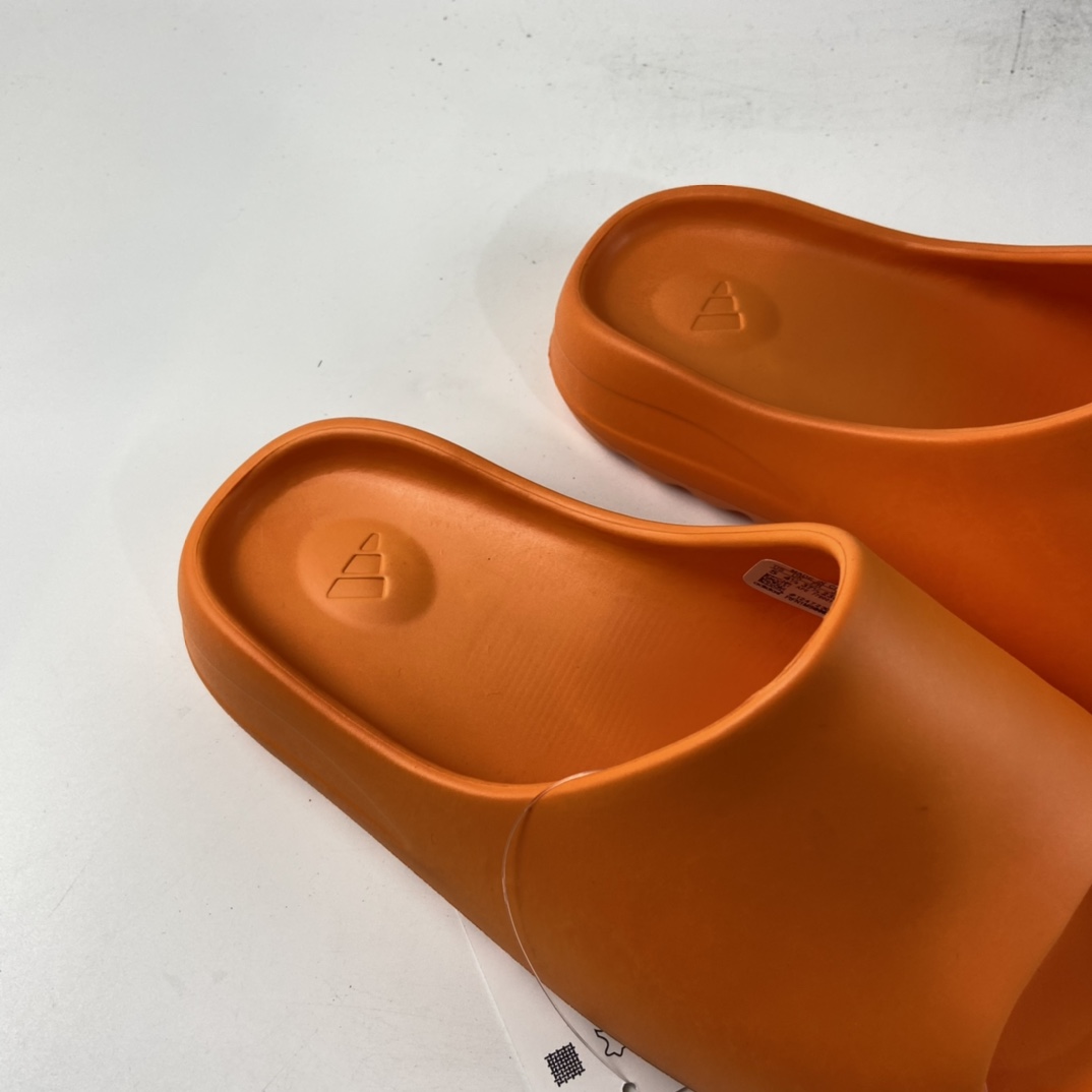 P90 Yeezy Slide”Pure”椰子户外风格沙滩涉水百搭运动穿搭拖鞋拖鞋“风暴橙”FY7346
