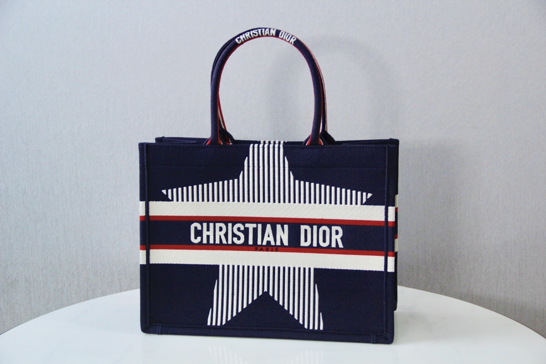 Dior Book Tote Buy Handbags Tote Bags Embroidery Canvas