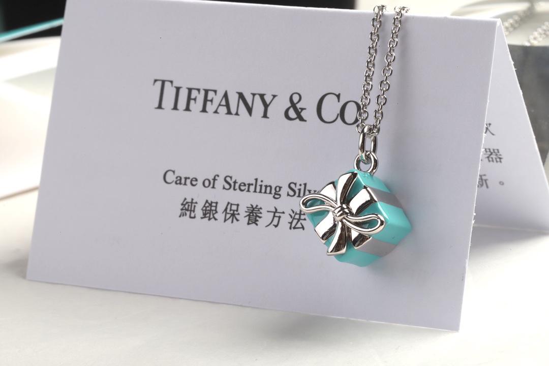 Tiffany & Co. Tiffany&Co.蓝色礼物盒 纯银锁骨项链