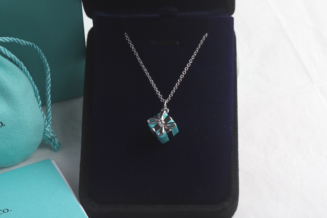 Tiffany & Co. Tiffany&Co.蓝色礼物盒 纯银锁骨项链