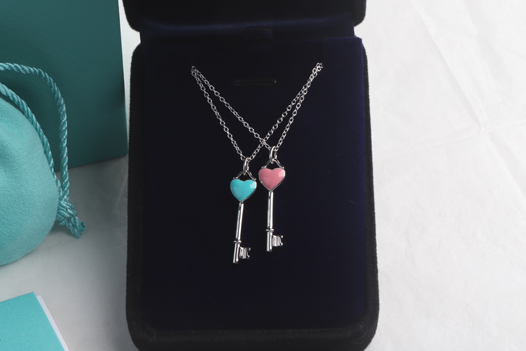 Tiffany & Co. Tiffany&Co.珐琅心形钥匙锁骨项链