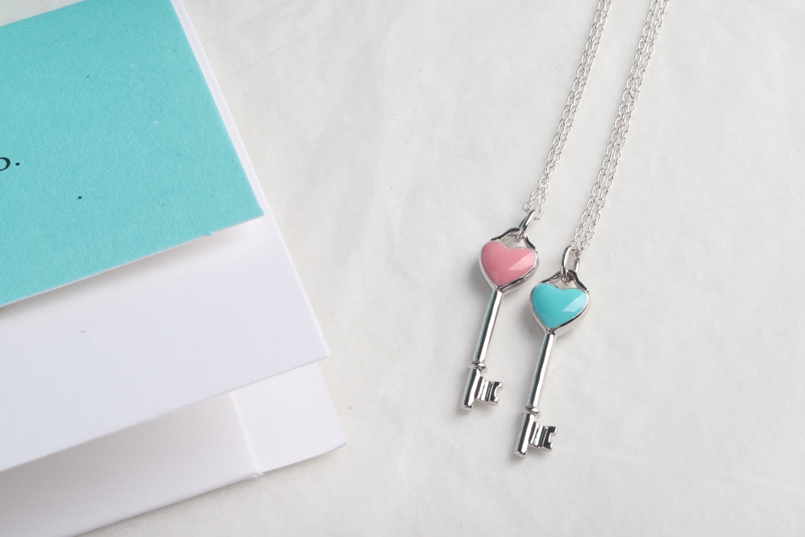 Tiffany & Co. Tiffany&Co.珐琅心形钥匙锁骨项链