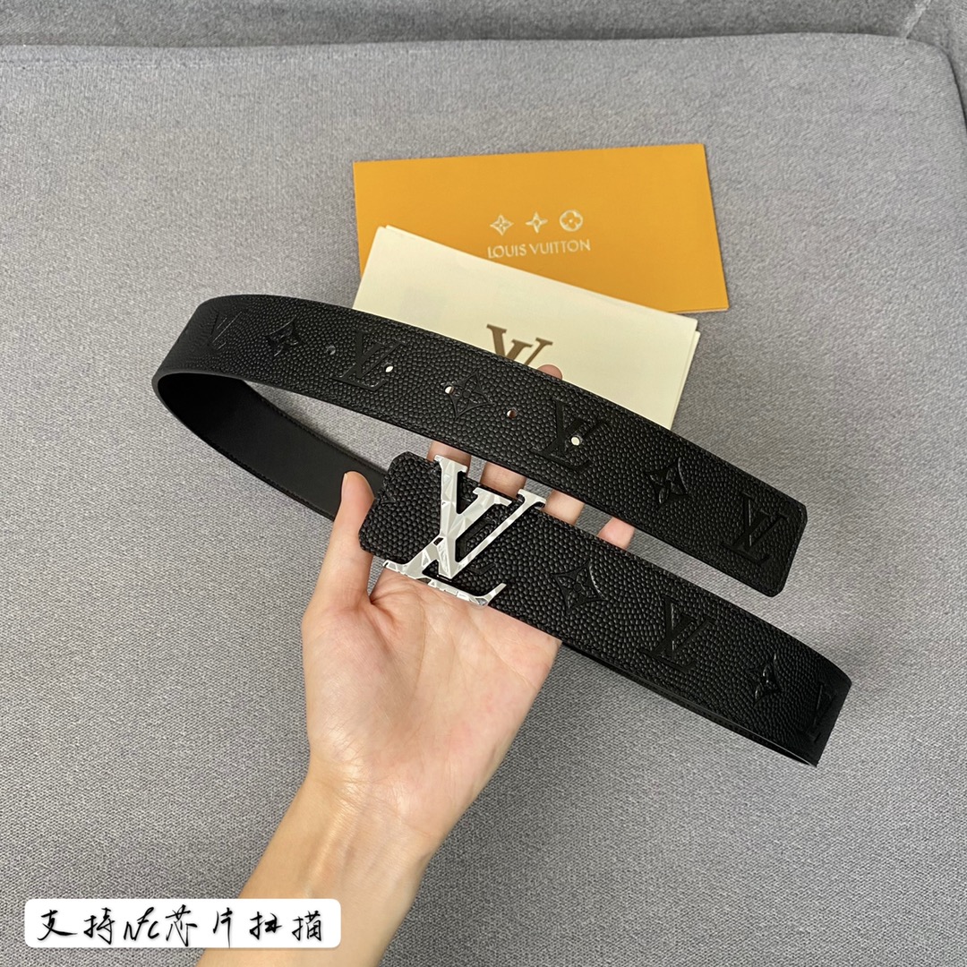 Louis Vuitton Belts