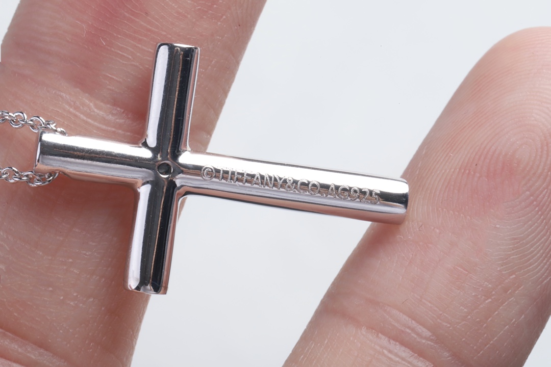 Tiffany & Co. Tiffany&Co. 纯银十字架锁骨项链