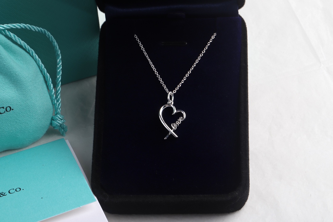 Tiffany & Co. Tiffany&Co. 纯银 爱心Love项链