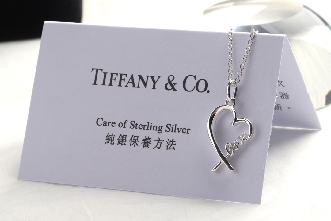 Tiffany & Co. Tiffany&Co. 纯银 爱心Love项链