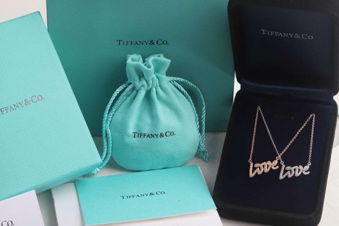 Tiffany & Co. Tiffany&Co. Love 字母锁骨项链