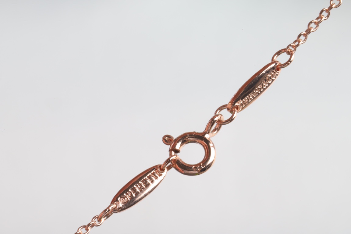 Tiffany & Co. Tiffany&Co. Love 字母锁骨项链