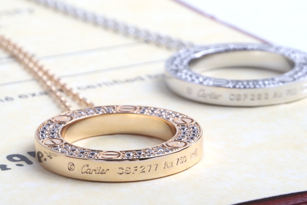 Cartier 卡地亚 LOVE满钻圆饼 锁骨项链