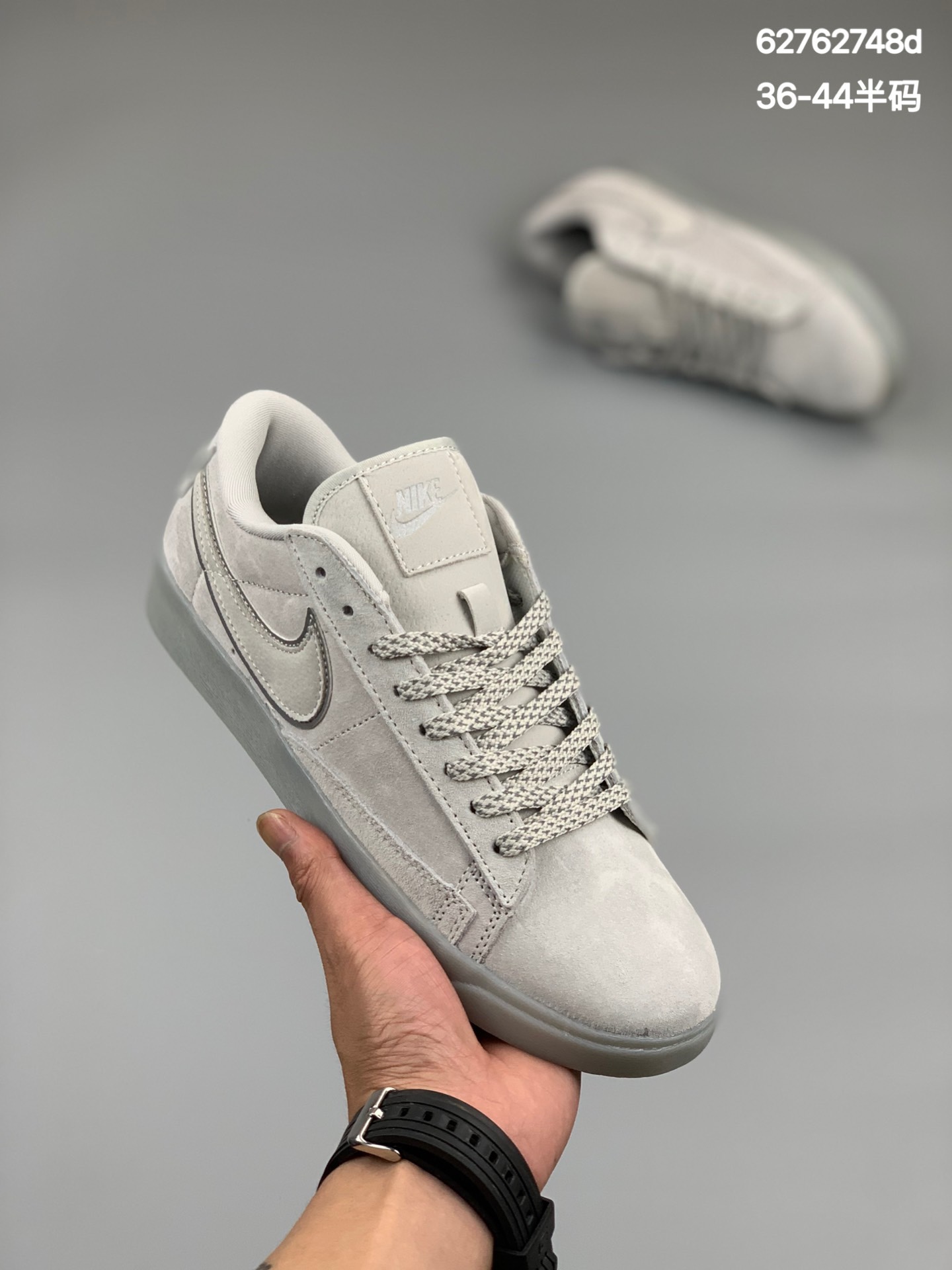 
耐克Nike Blazer Low PRM 开拓者卫冕冠军系列经低典帮百搭休闲运板动鞋。货号：454471 900
尺码：36 36.5 37.5 38 38.5 39 40 40.5 41 42 42.5 43 44
 编码：62762748d