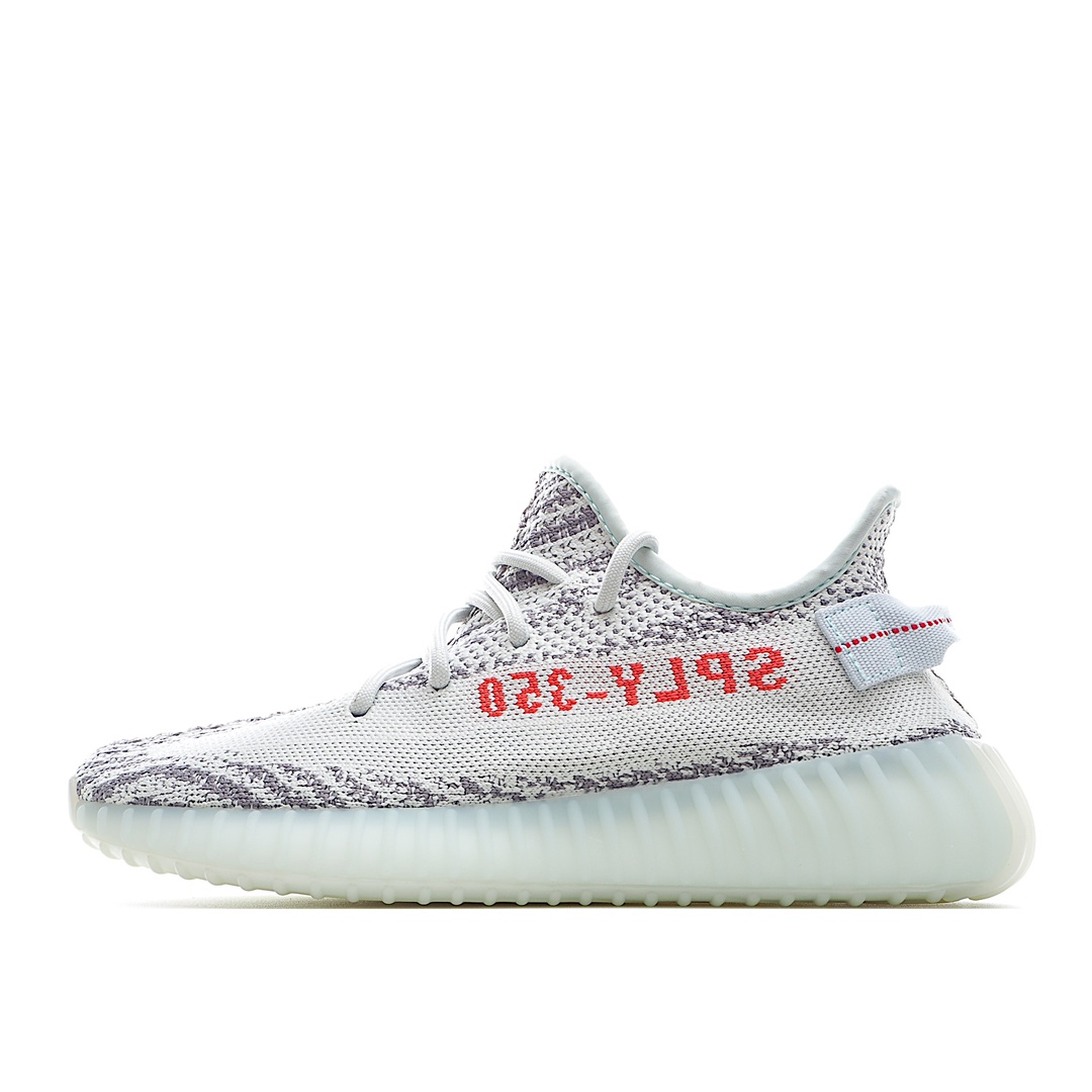 H0 【Get金标黑扣版本 】 Adidas Boost 350V2 可燃冰 B37571细节升级 可达纯原级别 欢迎任何比对鞋型经过多次调整 已达到最佳效果鞋面柔软弹性十足厚度一丝一线与正品一致鞋底采用boost真爆爆米花 脚感十足 整双鞋子重量更是与原鞋一致鞋盒 雪梨纸 和鞋撑 所使用的成本更是区别市面各种版本官方同步