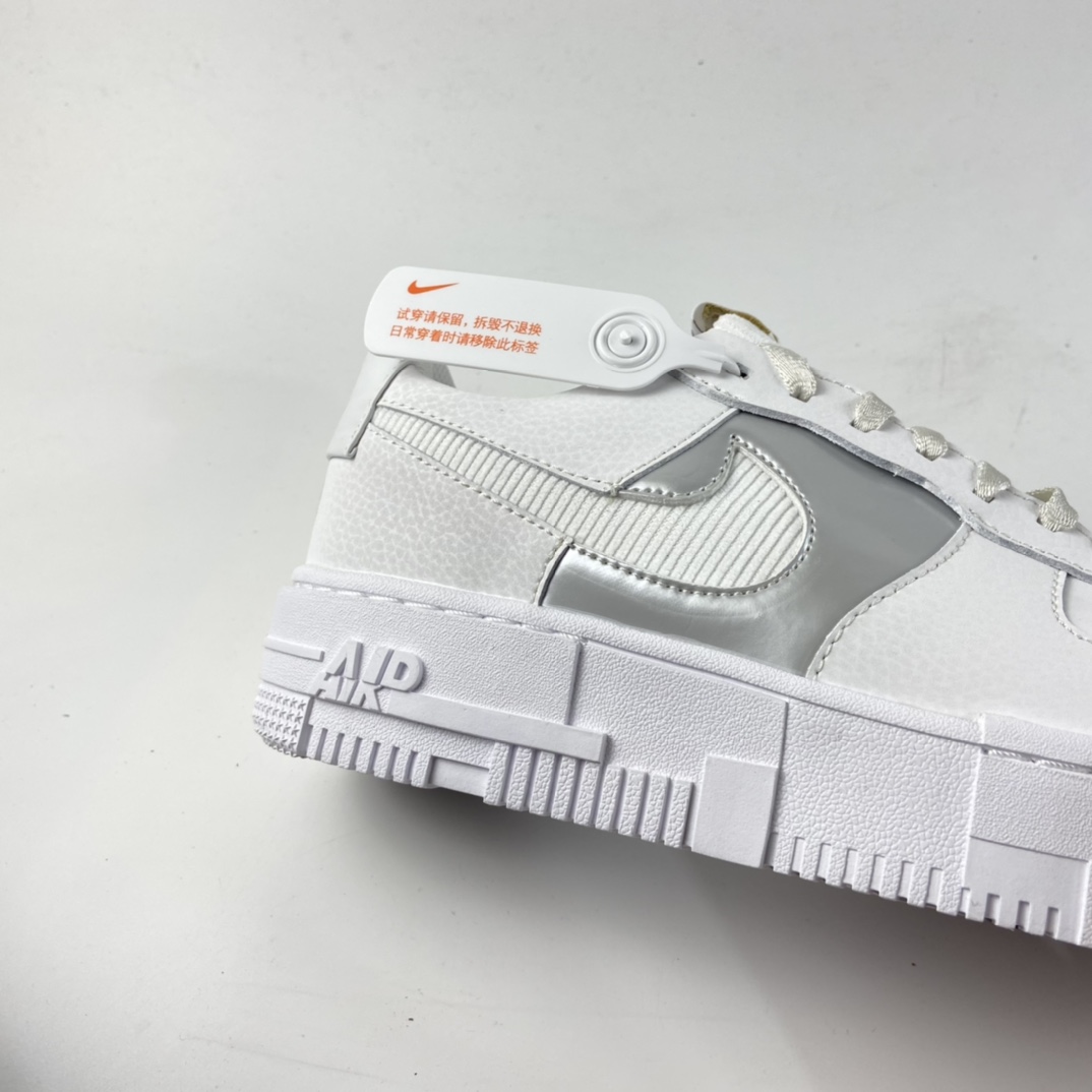 P200 Nk Air Force 1 Pixel 全新厚底空军一号低帮百搭休闲运动板鞋 DC1160-100